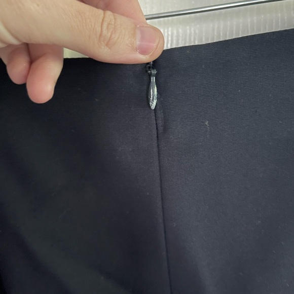 Akris Punto navy blue professional pencil skirt with double zipper back size 8 - Picture 4 of 11